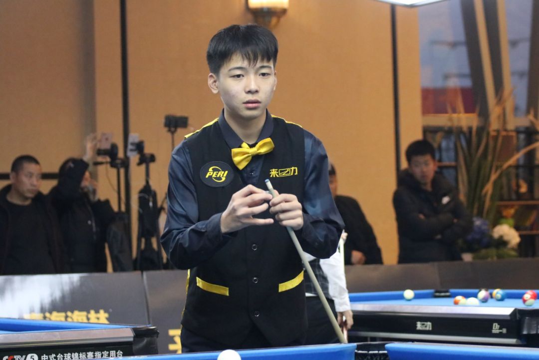 市场临近收 市场临近收