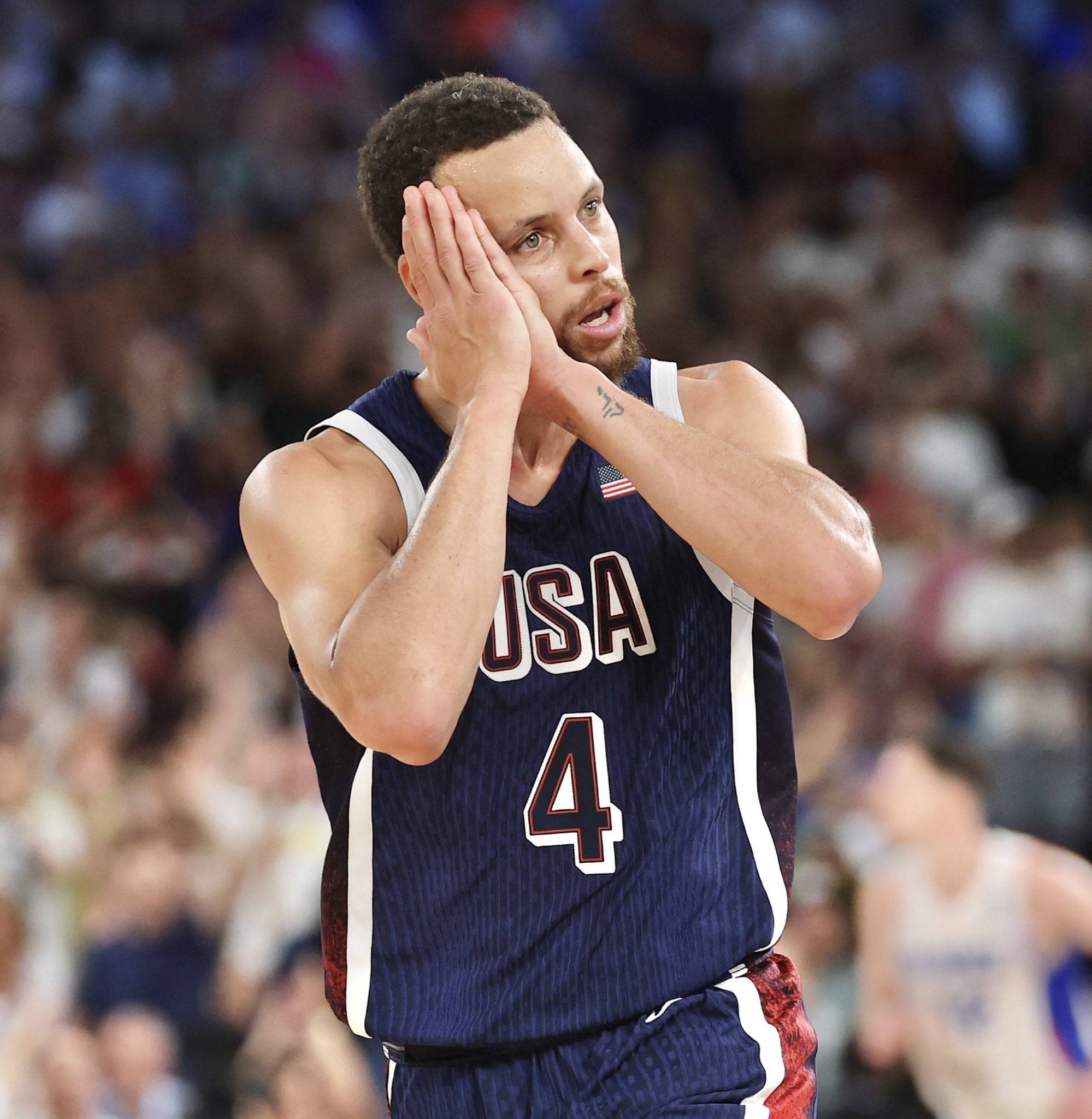 以其丰富的 以其丰富的