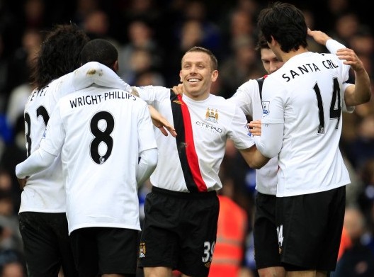 密集5后卫 密集5后卫