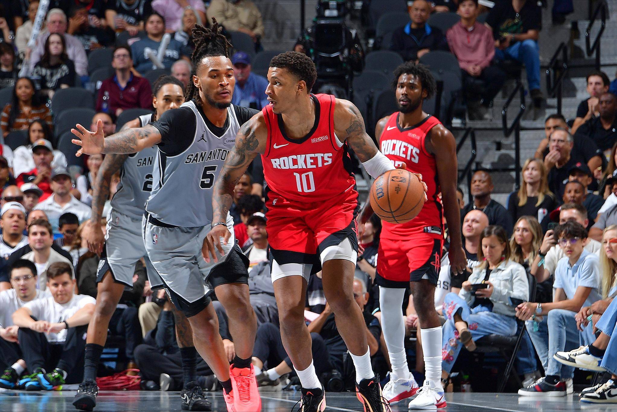 并不等于长 并不等于长